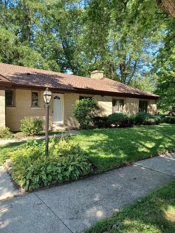 210 Maple Ln., Thornton, IL 60476