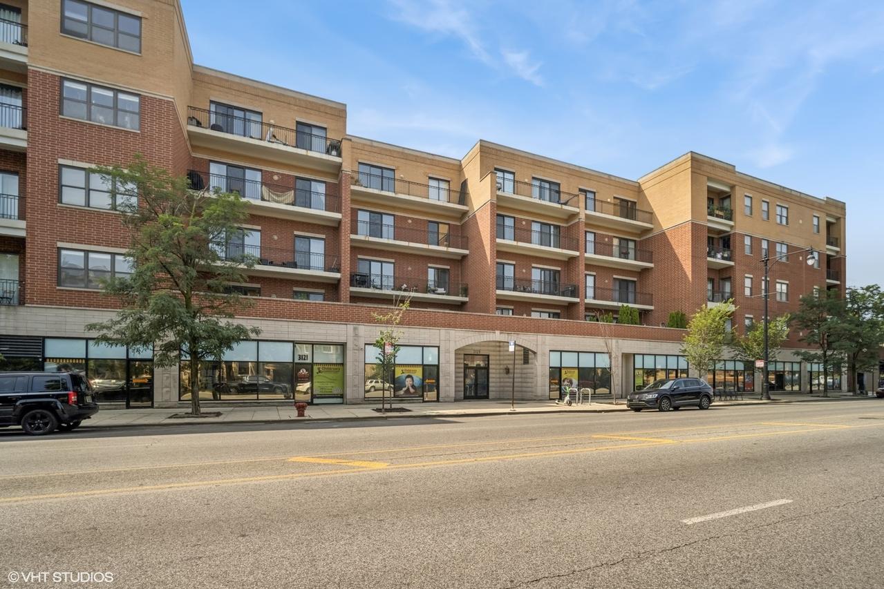 3125 W Fullerton Ave. #517, Chicago, IL 60647