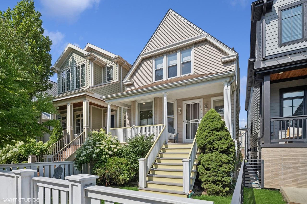 4132 N Claremont Ave., Chicago, IL 60618
