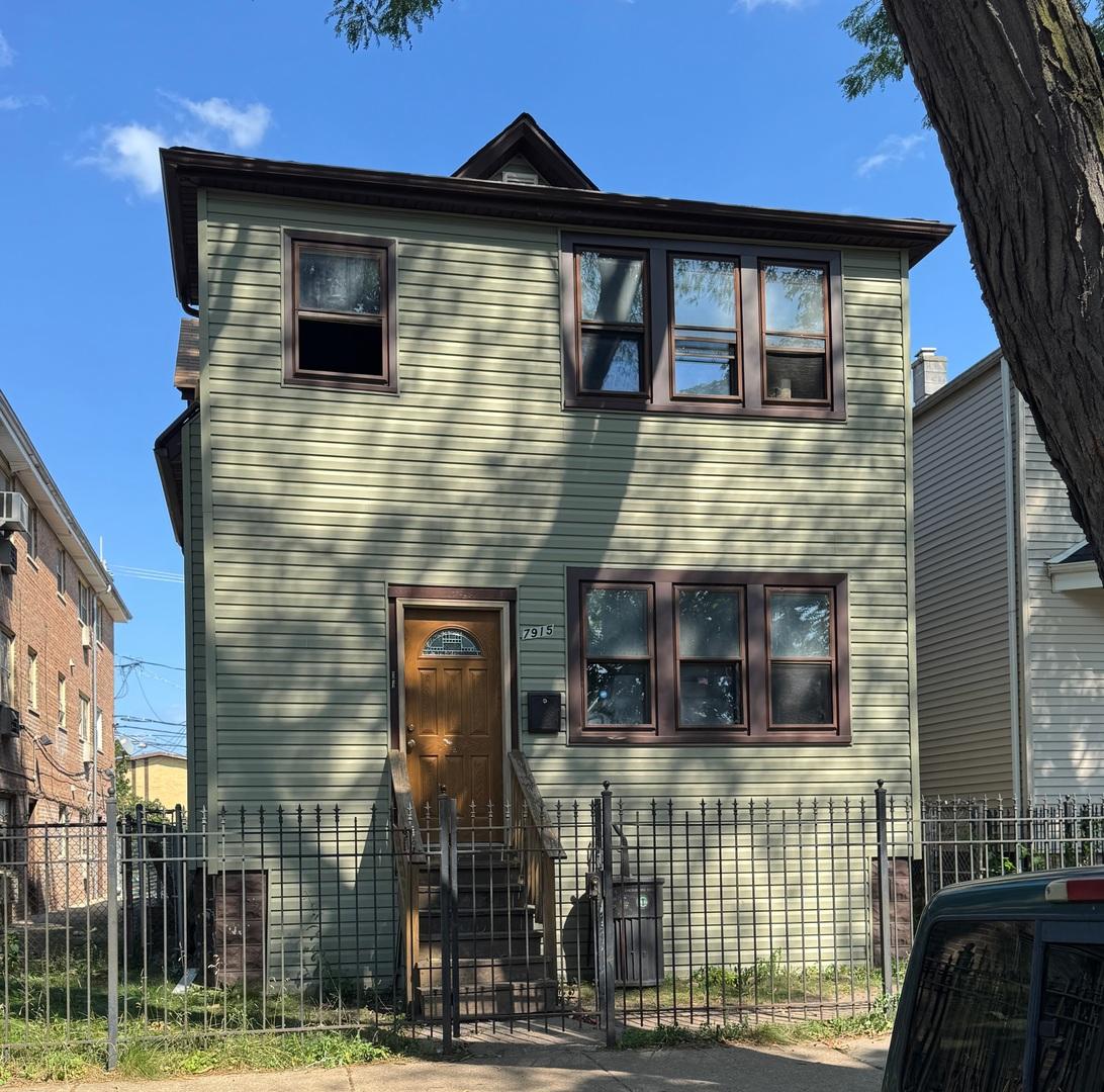 7915 S Ellis Ave., Chicago, IL 60619