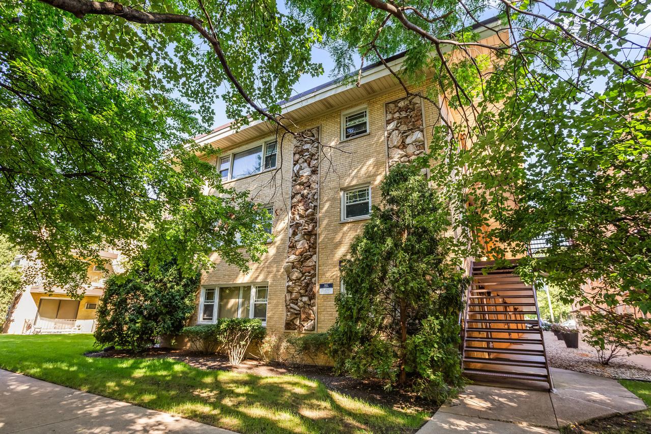 5332 W Windsor Ave. #1C, Chicago, IL 60630