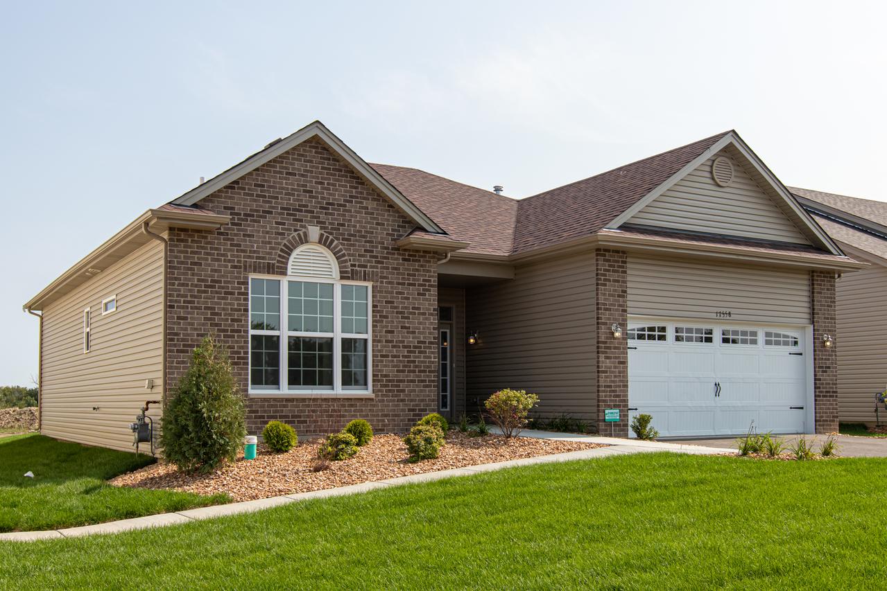 17555 W Windemere Cir., Lockport, IL 60441