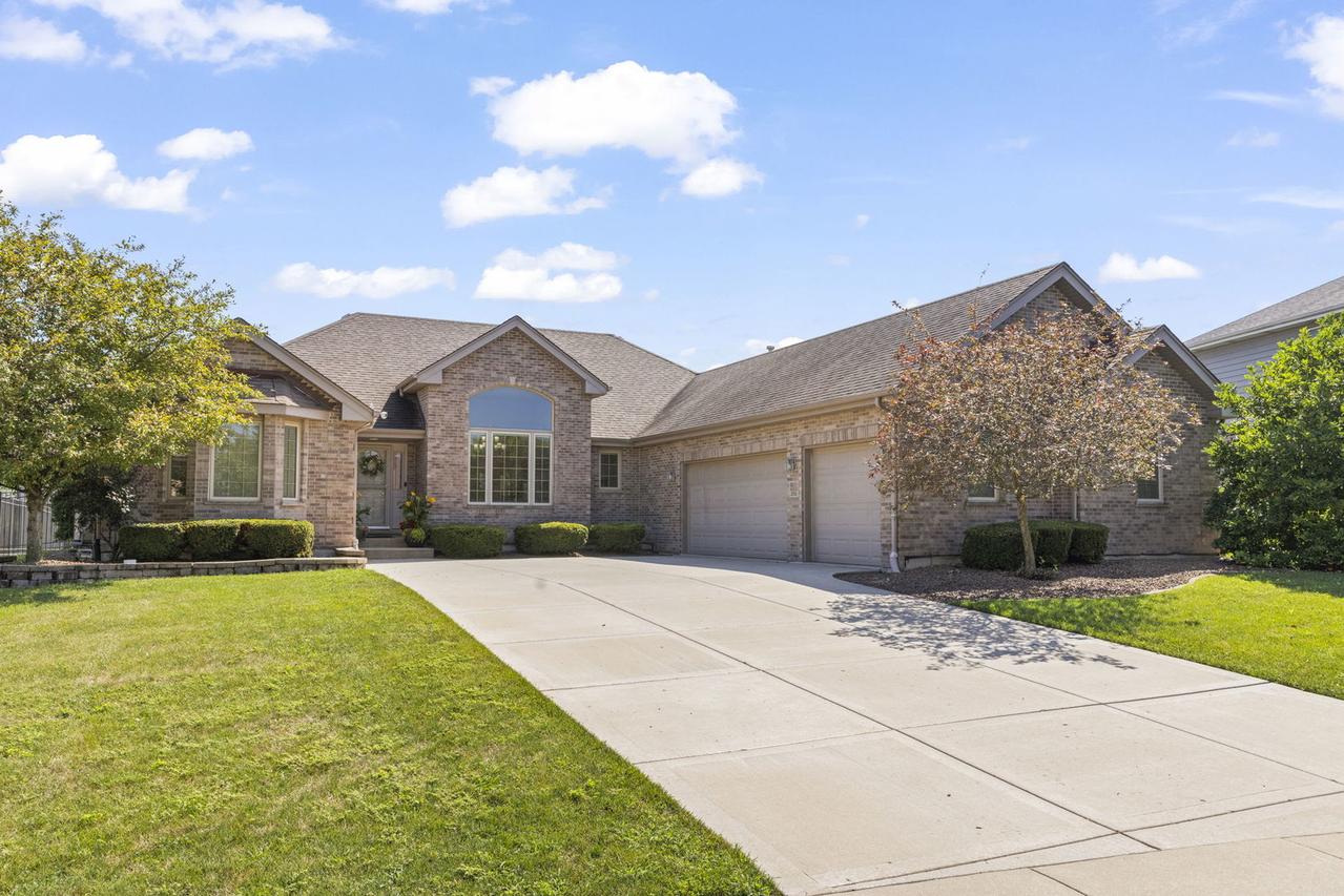 2838 Meadow Path, New Lenox, IL 60451