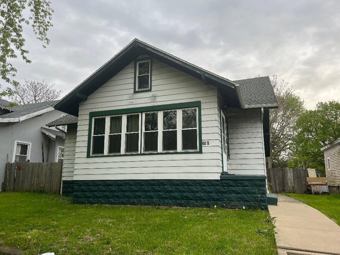 550 S Poplar Ave., Kankakee, IL 60901