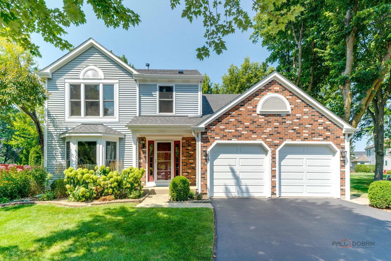 291 Hunter Ct., Vernon Hills, IL 60061