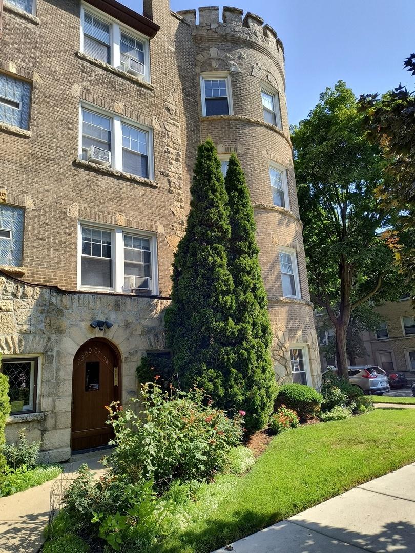 2300 W Farwell Ave. #2, Chicago, IL 60645