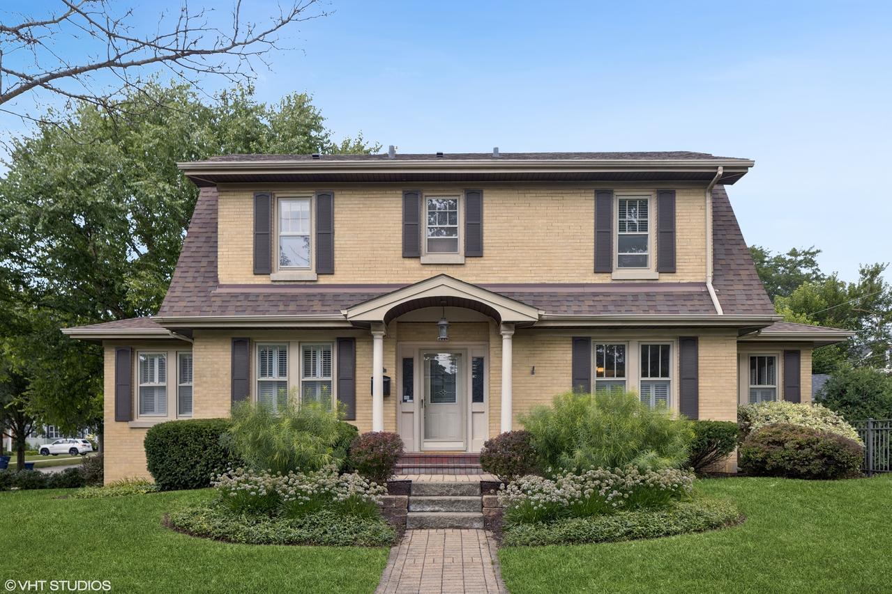 1440 Walnut St., Western Springs, IL 60558