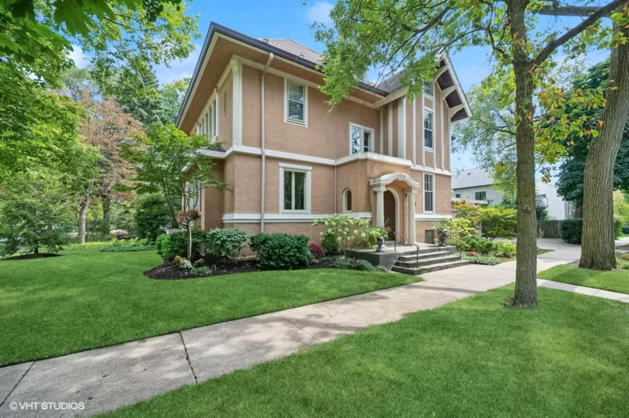 1335 Asbury Ave., Evanston, IL 60201