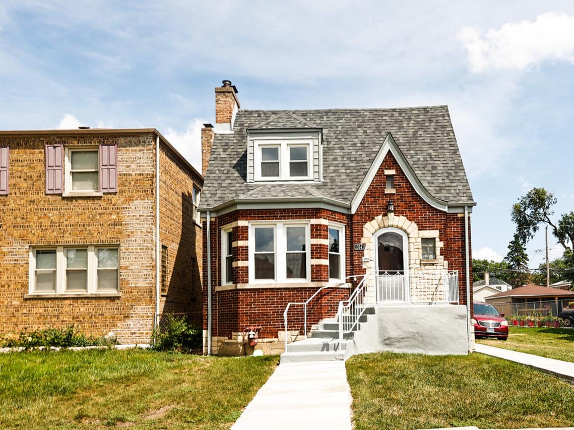 10141 S Vernon Ave., Chicago, IL 60628