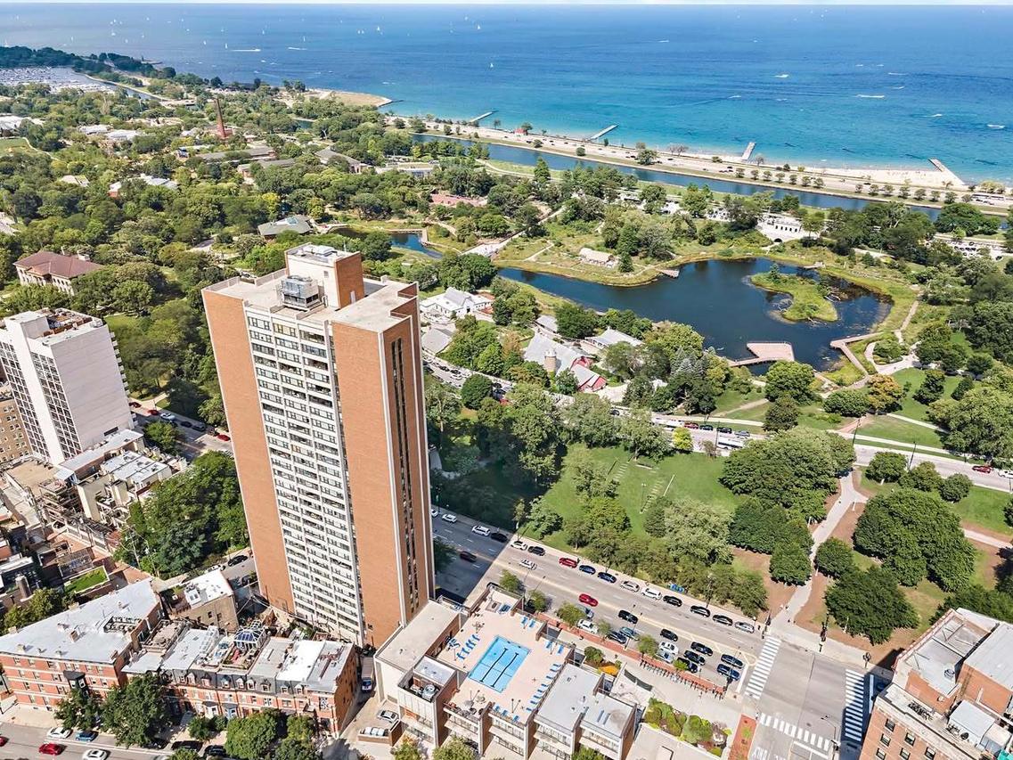 1850 N Clark St. #408, Chicago, IL 60614