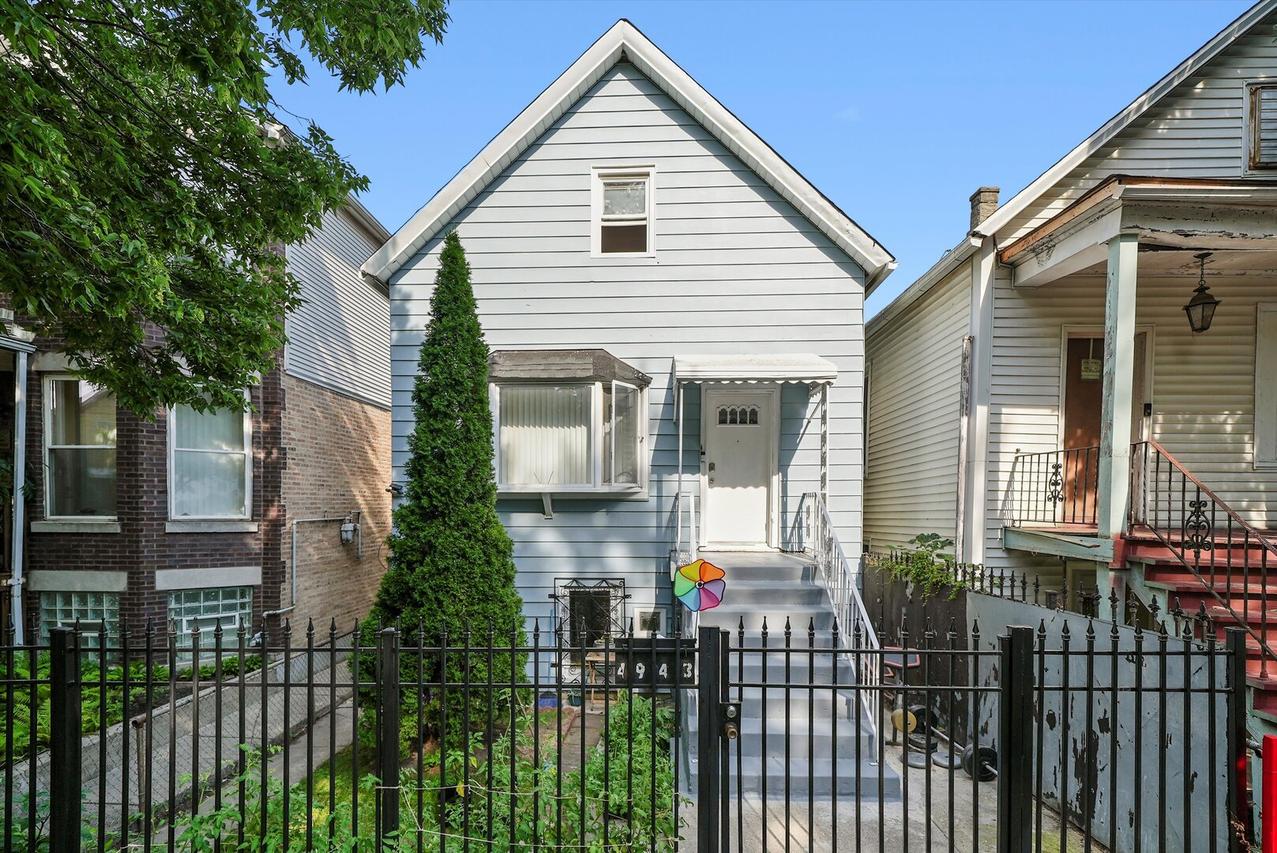 4943 S Marshfield Ave., Chicago, IL 60609