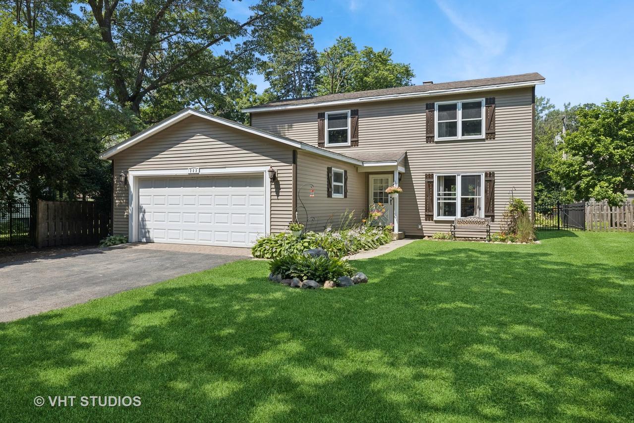 362 Oxford Ln., Lakewood, IL 60014