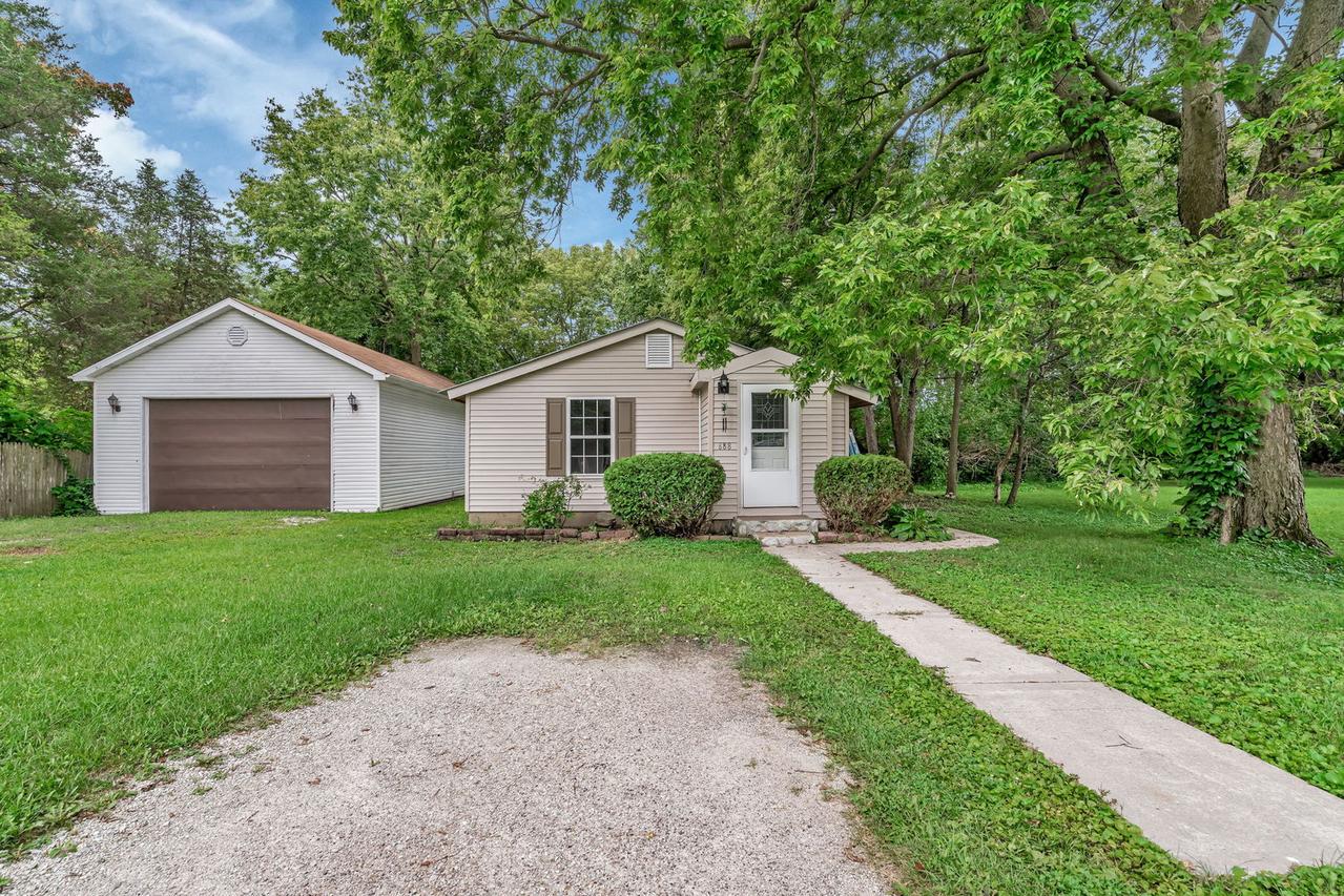 688 Young St., Marseilles, IL 61341