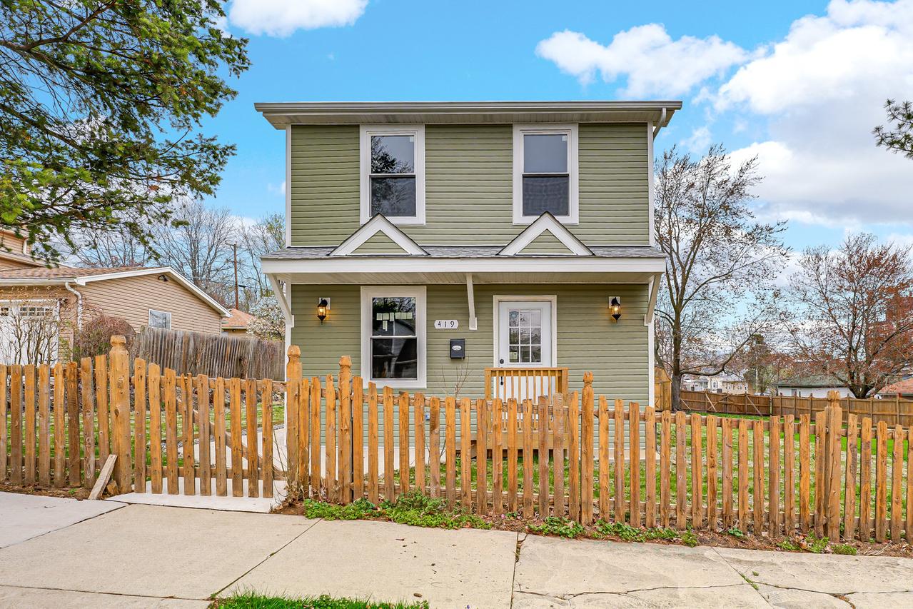 419 Oneida St., Joliet, IL 60435