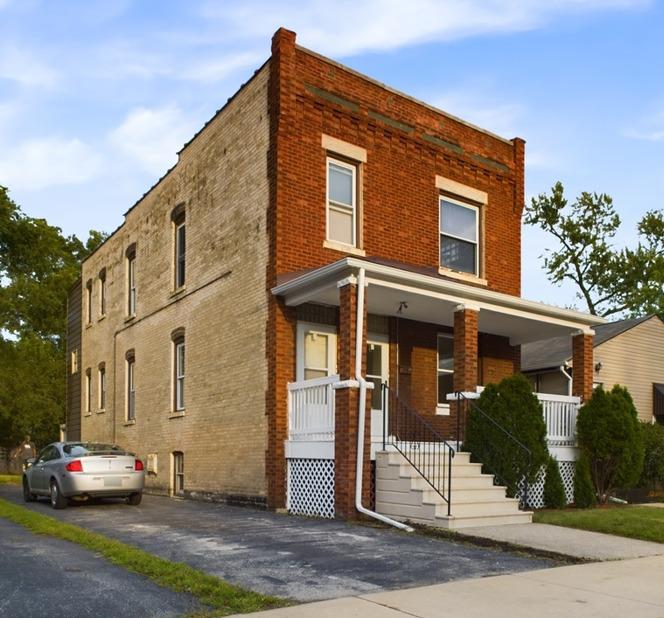 625 Ingraham Ave., Calumet City, IL 60409