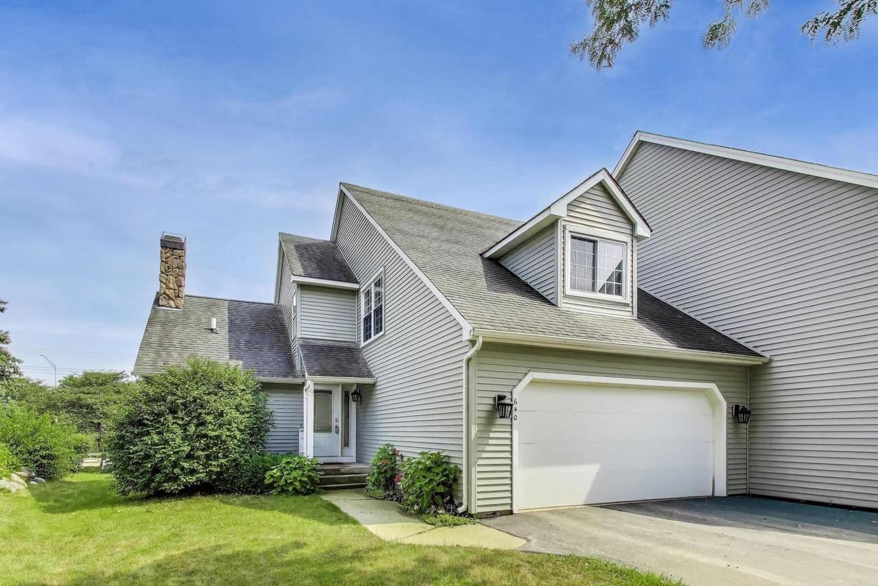 640 Wilbur Ct., Gurnee, IL 60031