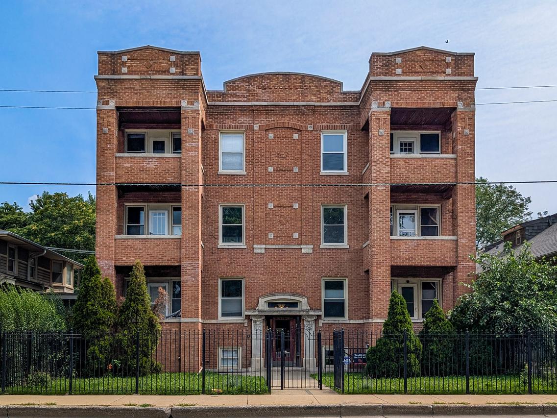 3739 N Pulaski Rd. #GN, Chicago, IL 60641