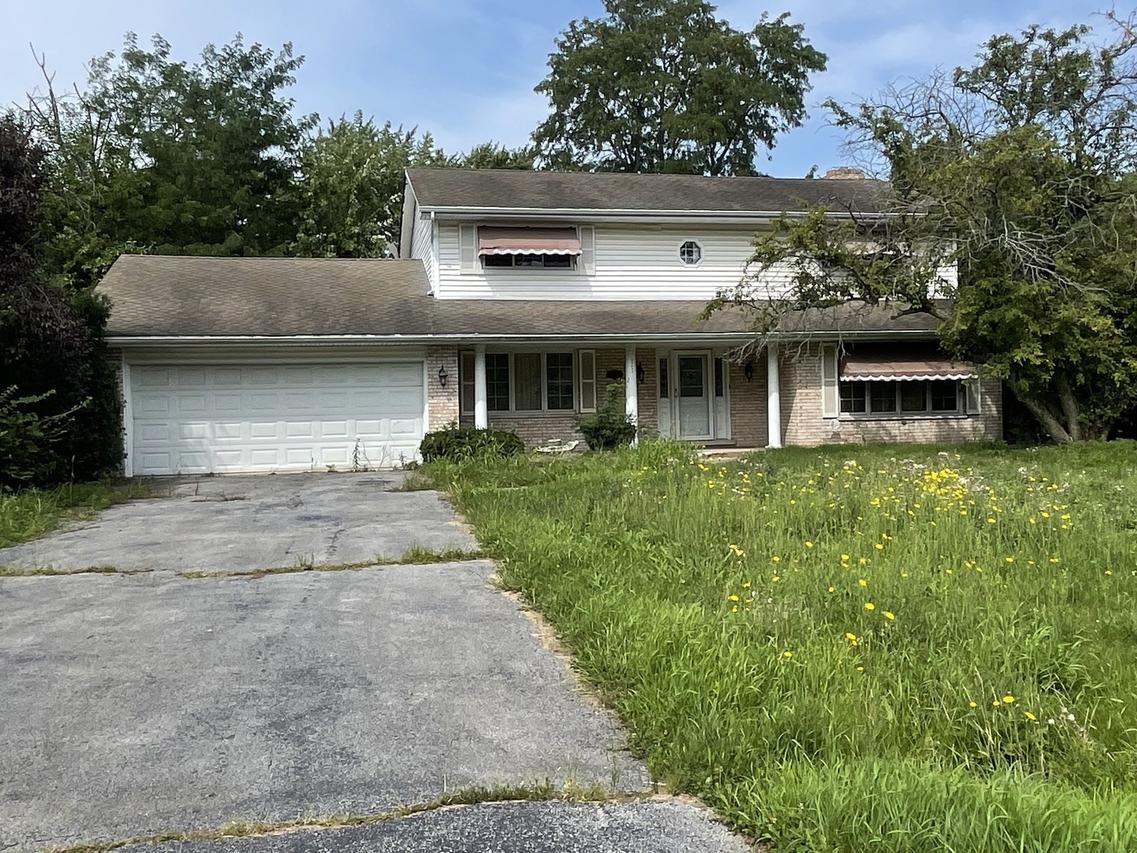 24644 S Mulberry Ln., Crete, IL 60417