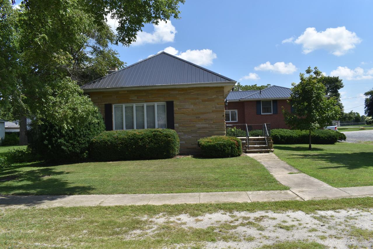 308 S Jackson St., Flanagan, IL 61740