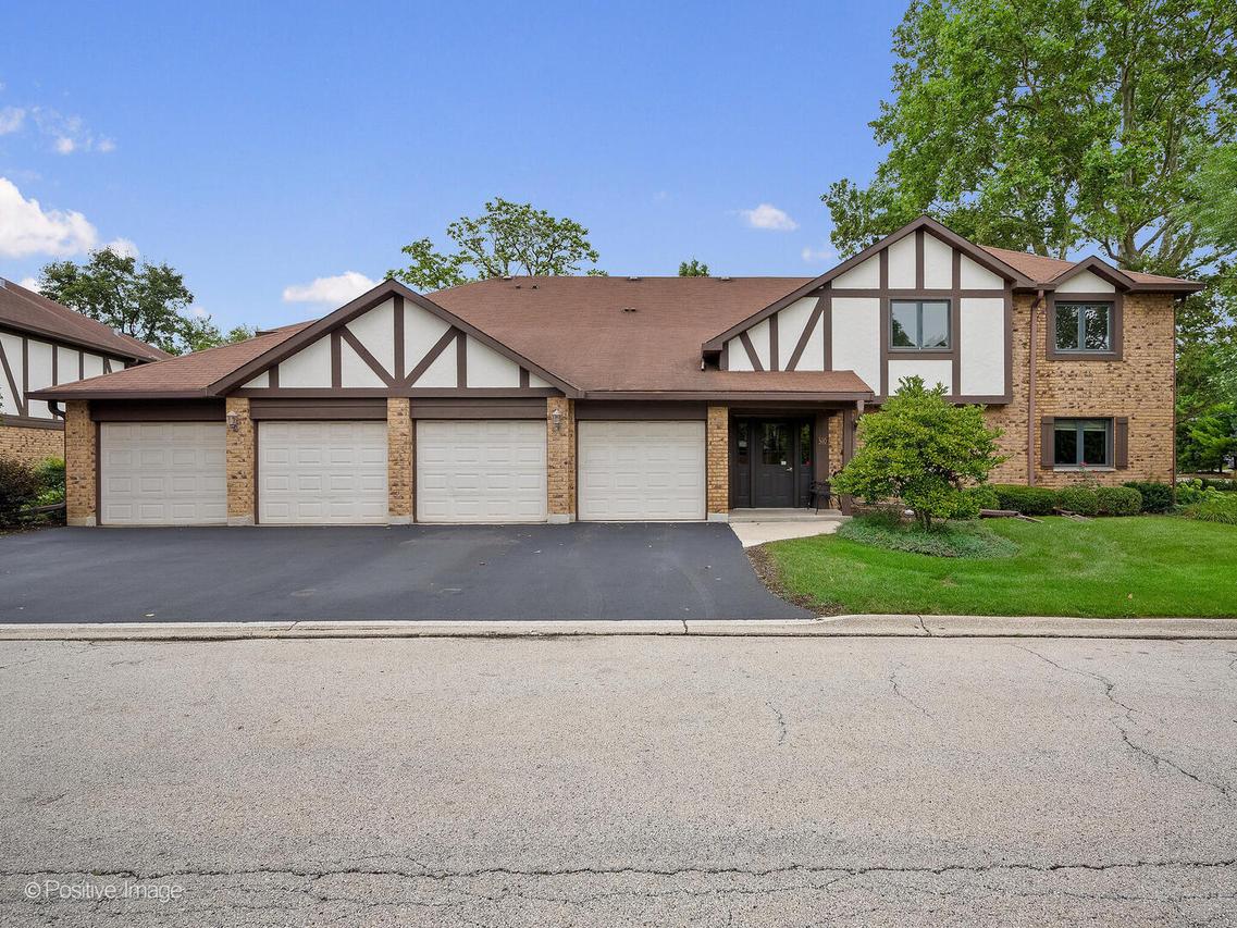 510 Banyon Ln. #C, La Grange, IL 60525