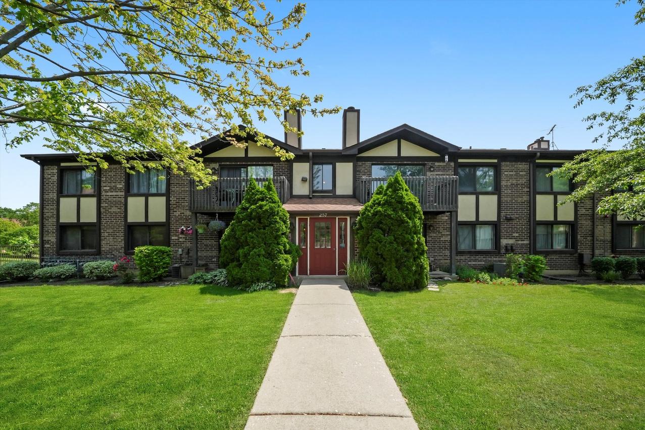 257 Stoneybrook Ln. #3G, Bloomingdale, IL 60108