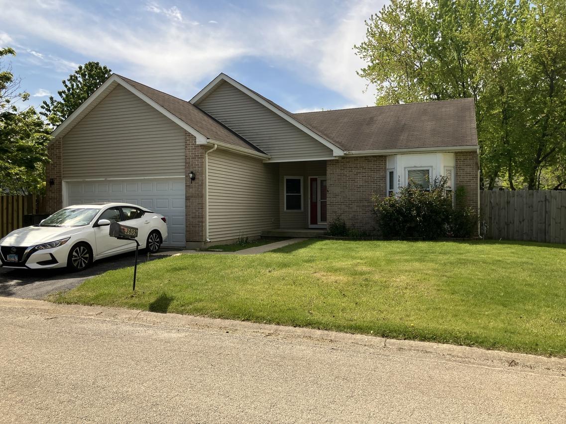 3809 Parkway Ln., Zion, IL 60099