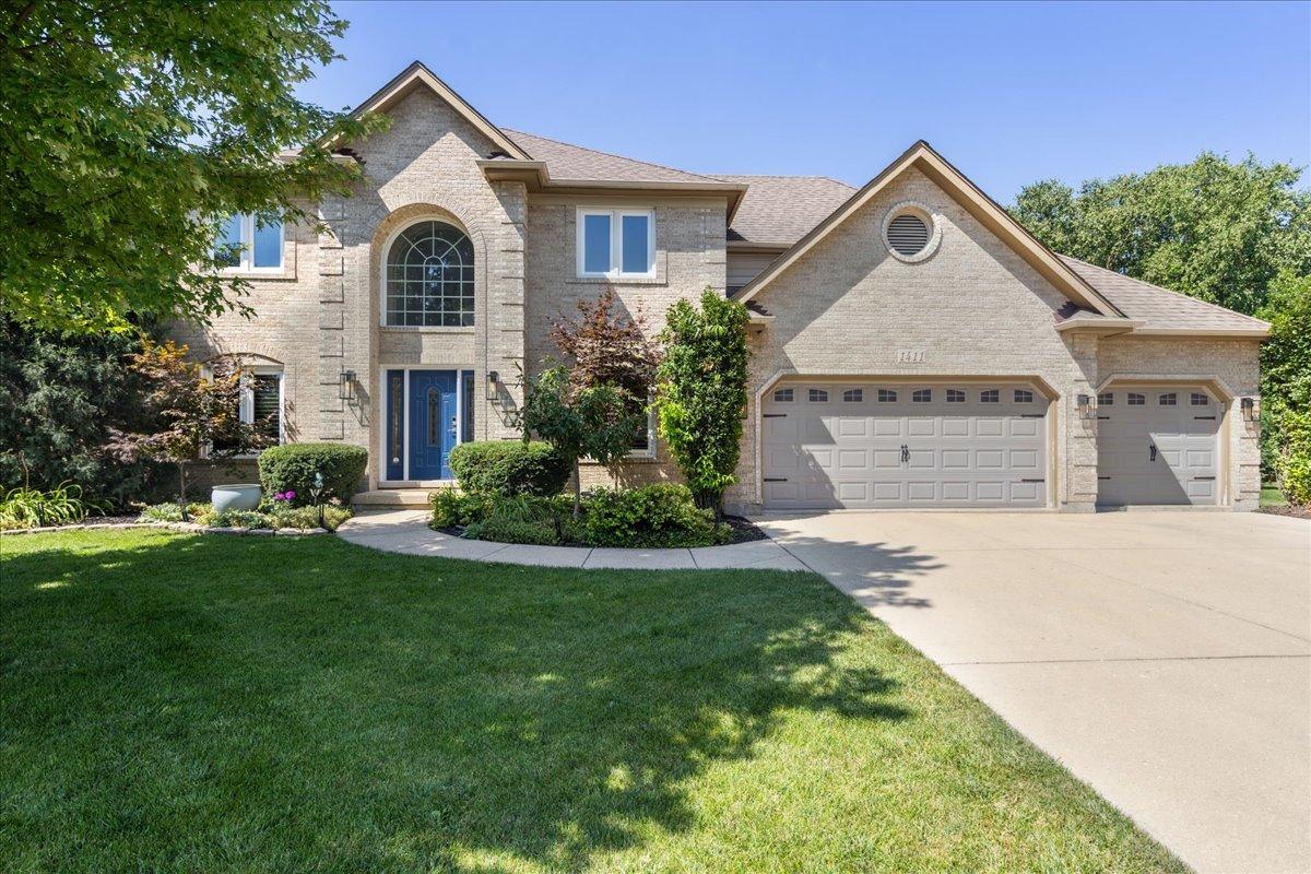 1411 Frenchmans Bend Dr., Naperville, IL 60564