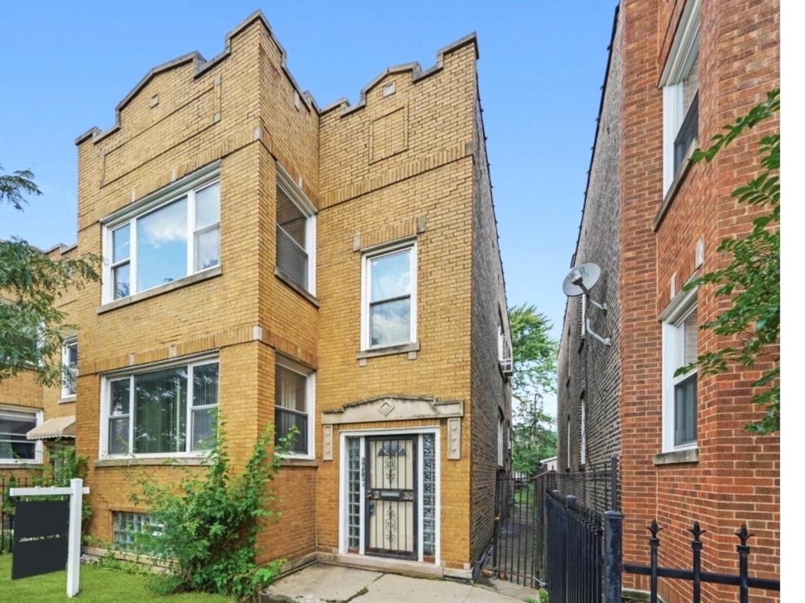 5010 W Division St., Chicago, IL 60651