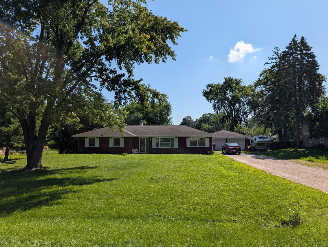 1010 Cassie Dr., Joliet, IL 60435