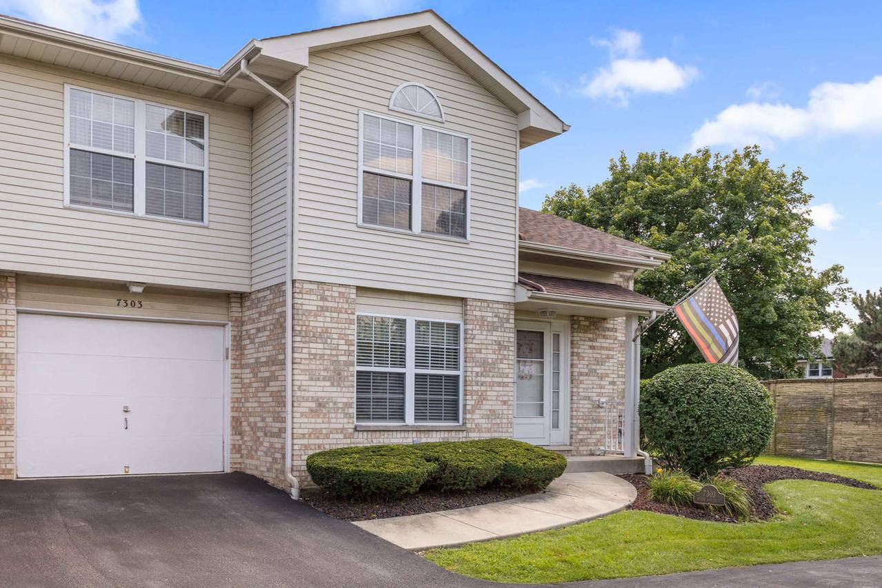 7303 White Ash Dr., Justice, IL 60458
