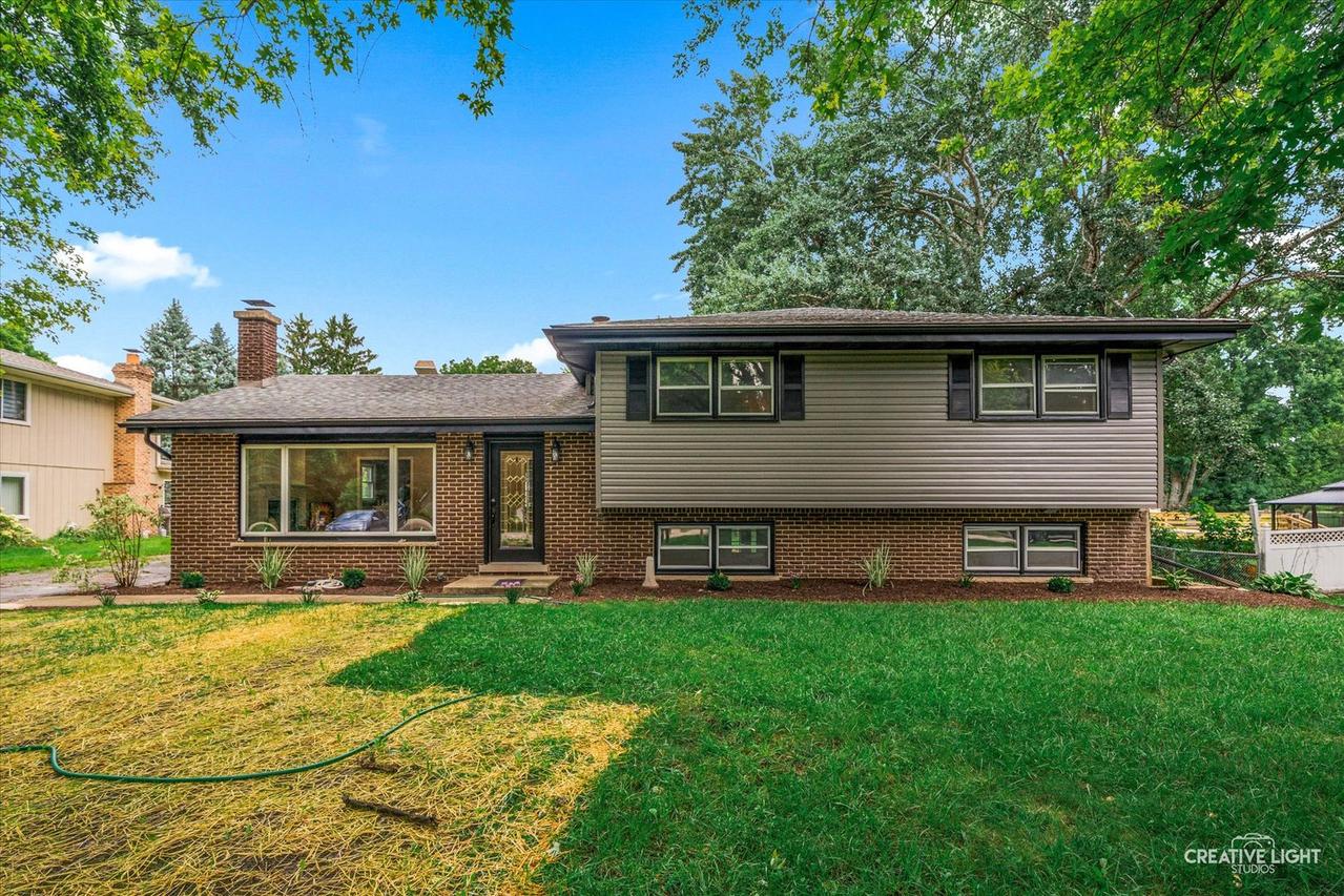 4N045 Wiant Rd., West Chicago, IL 60185