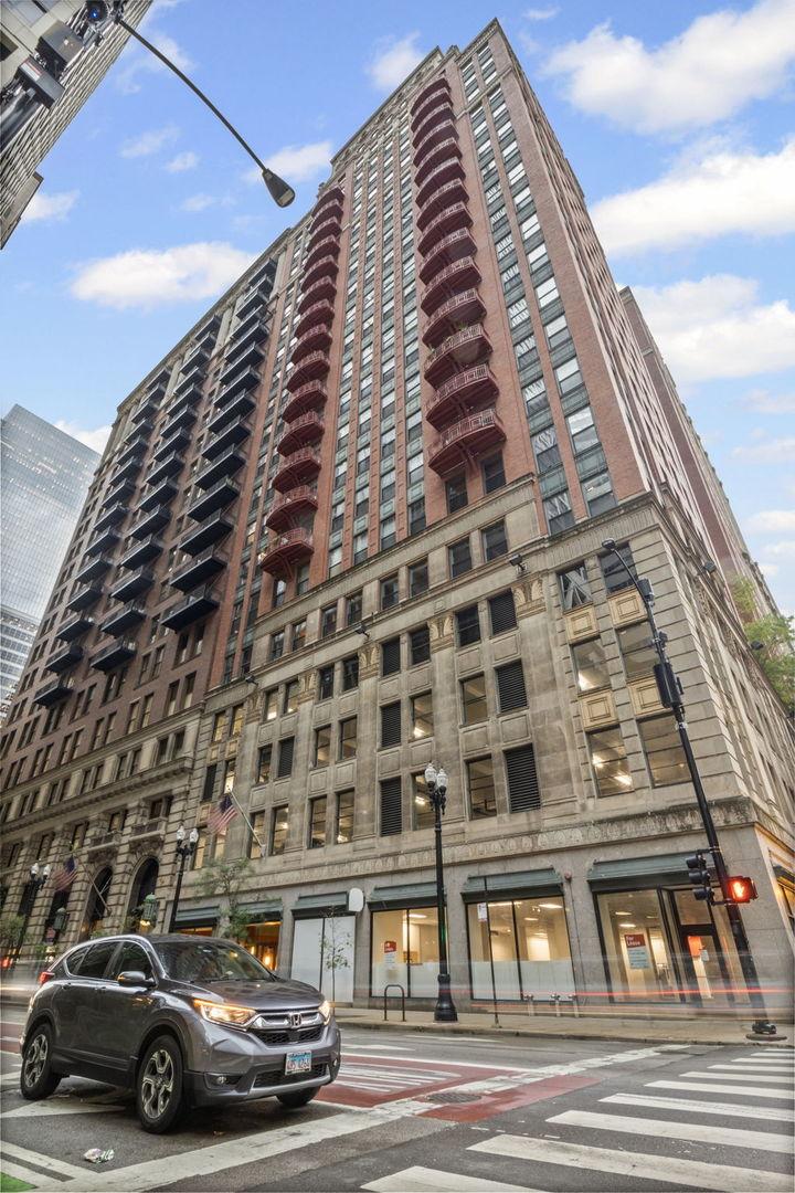 208 W Washington St. #602, Chicago, IL 60606