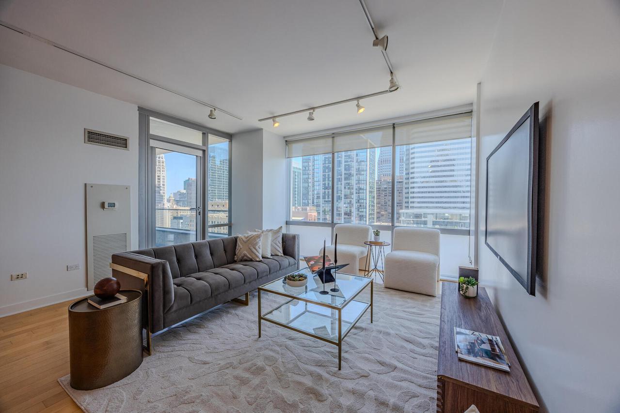 8 E Randolph St. #2503, Chicago, IL 60601