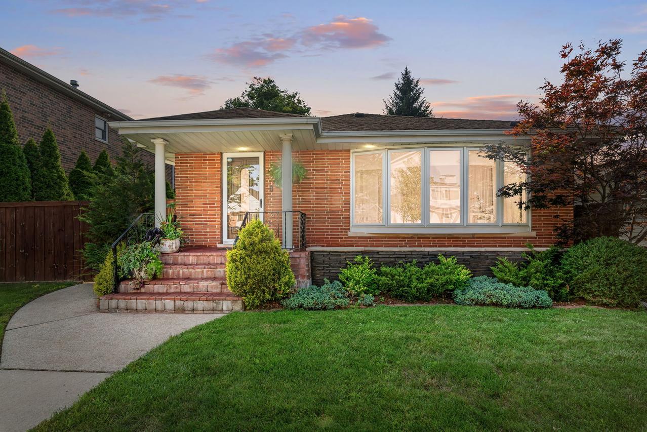 2424 Wood St., River Grove, IL 60171