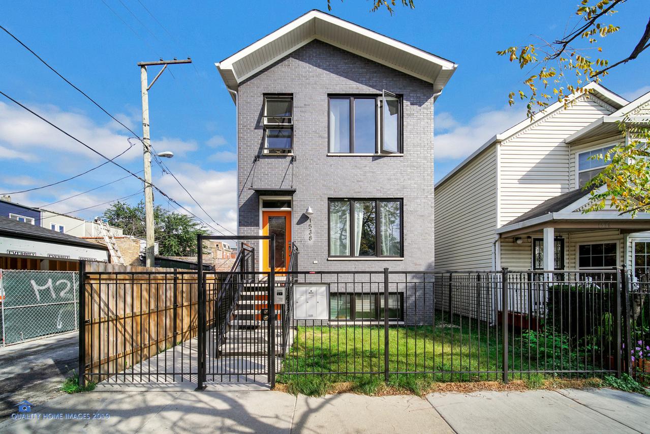 1538 W 21st St. #3A, Chicago, IL 60608