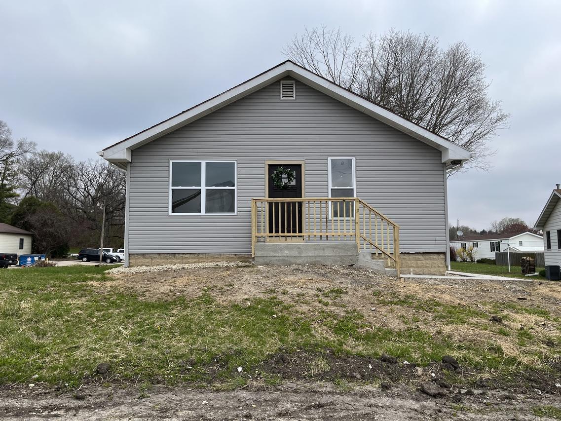 2071 N 3462nd Rd., Ottawa, IL 61350