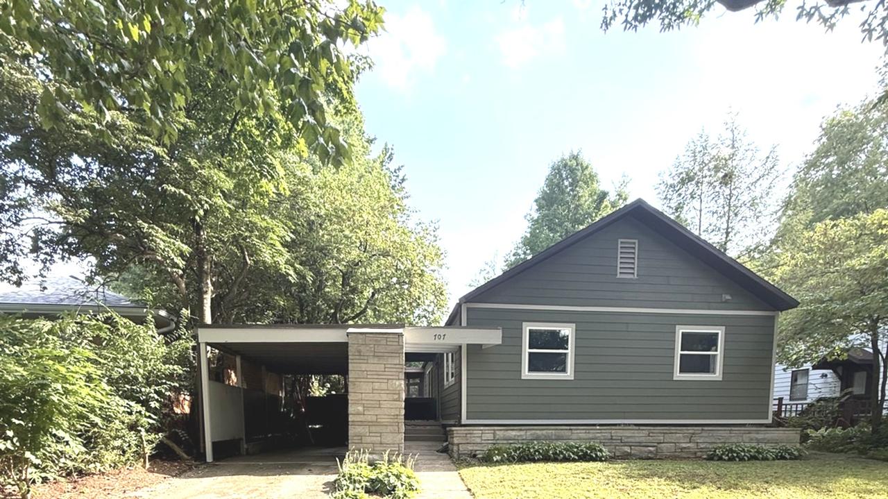 707 W Iowa St., Urbana, IL 61801