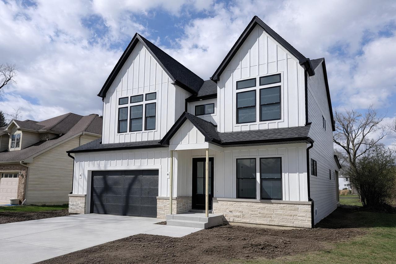 183 E Grantley Ave., Elmhurst, IL 60126