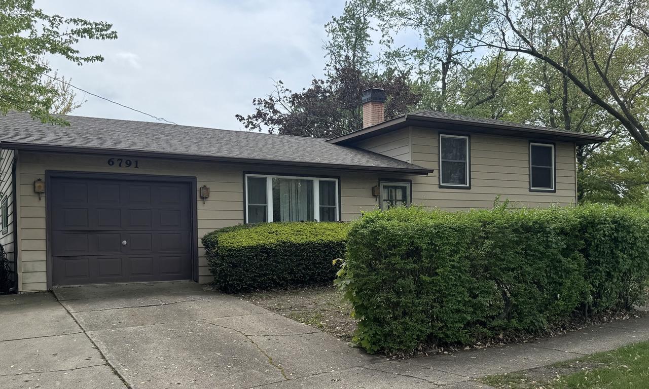 6791 Church St., Hanover Park, IL 60133