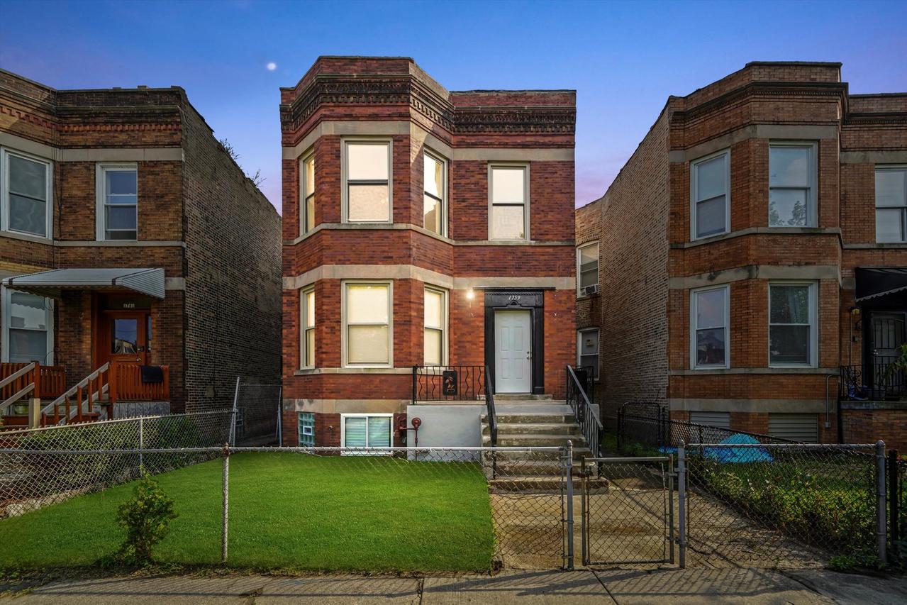 1759 E 72nd Pl., Chicago, IL 60649