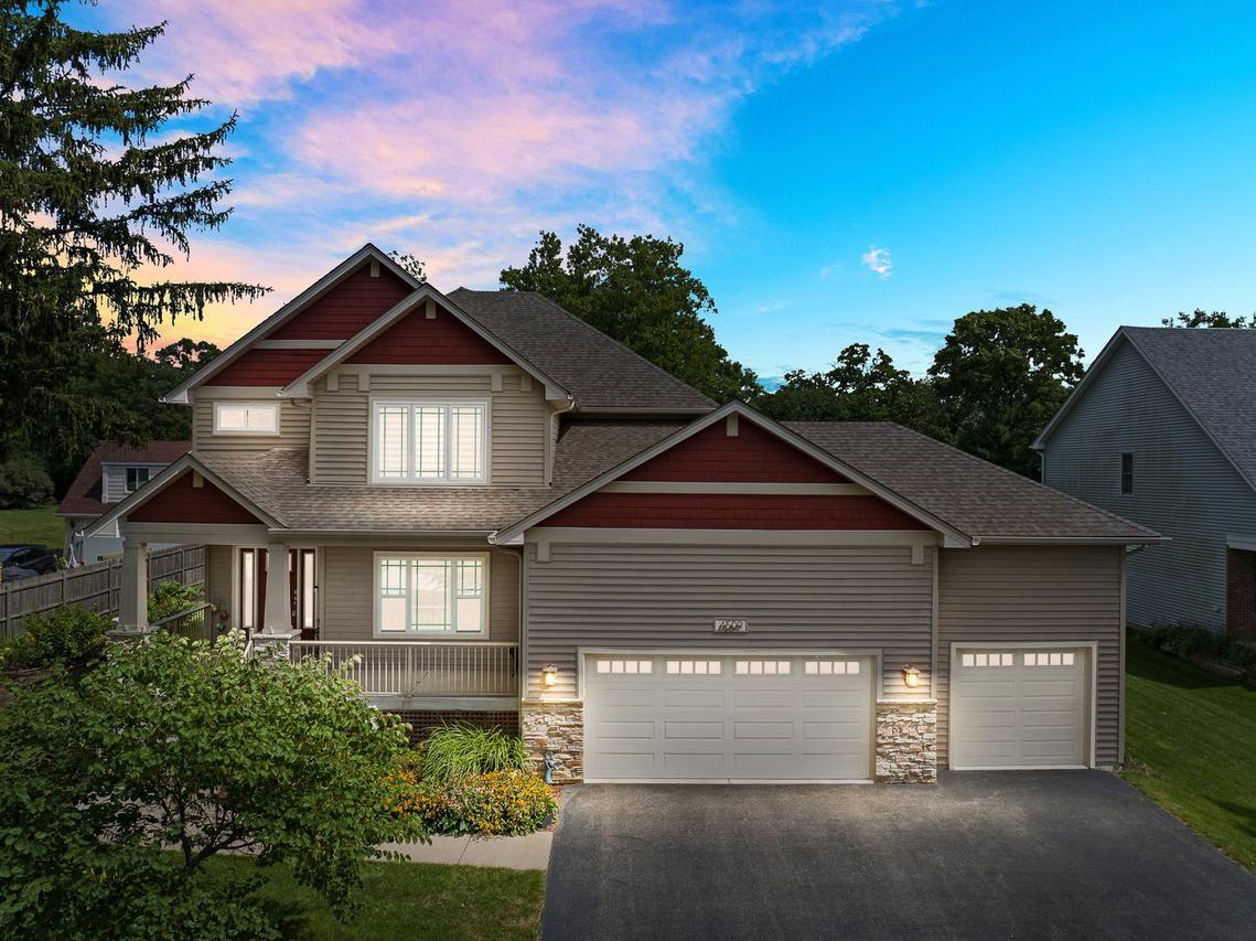 4509 Winchester Ave., Lisle, IL 60532