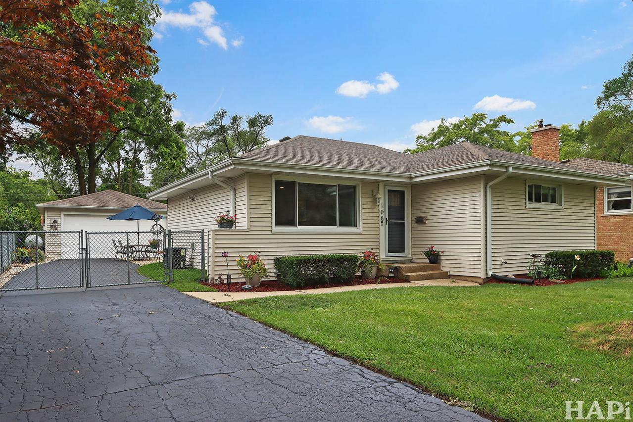 108 S Hickory St., Palatine, IL 60067