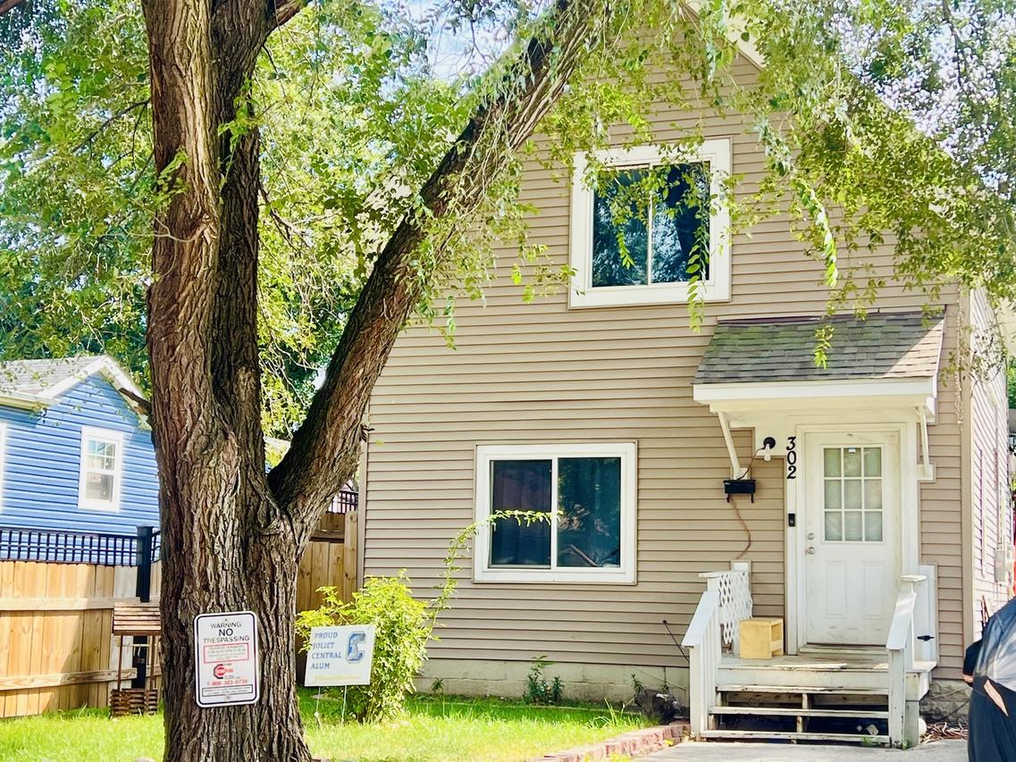 302 Oscar Ave., Joliet, IL 60433