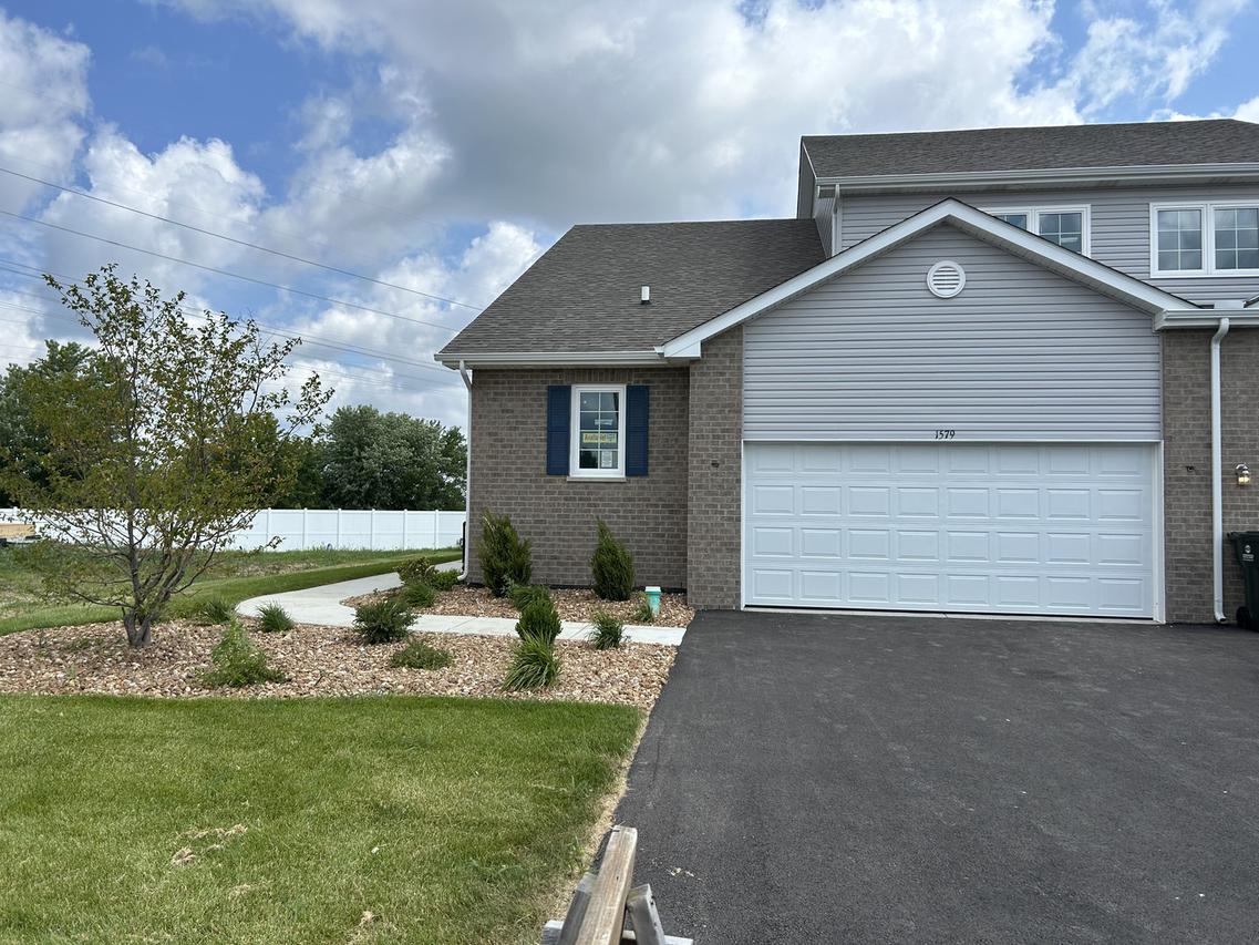 1579 Glenbrooke Bldg.60 Ln., New Lenox, IL 60451