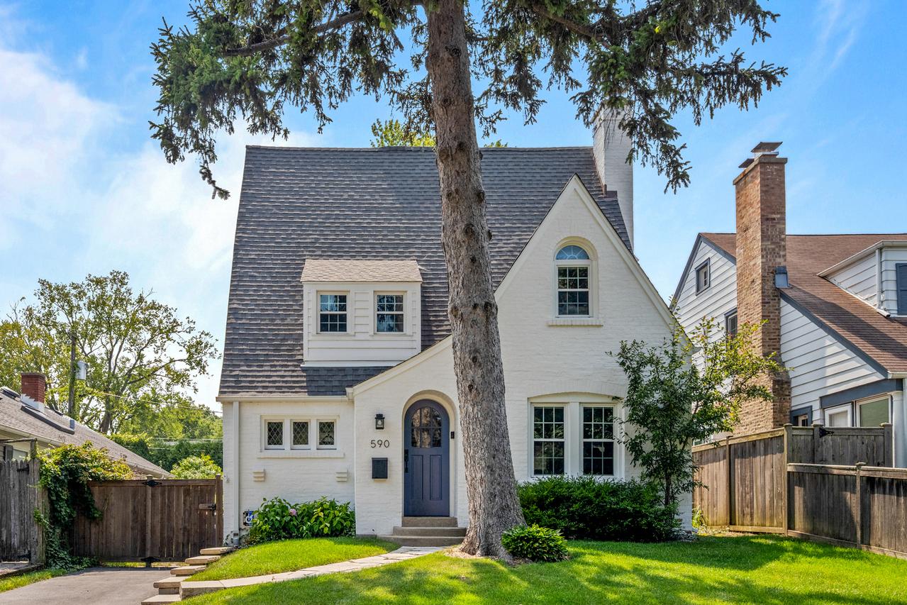 590 Broadview Ave., Highland Park, IL 60035