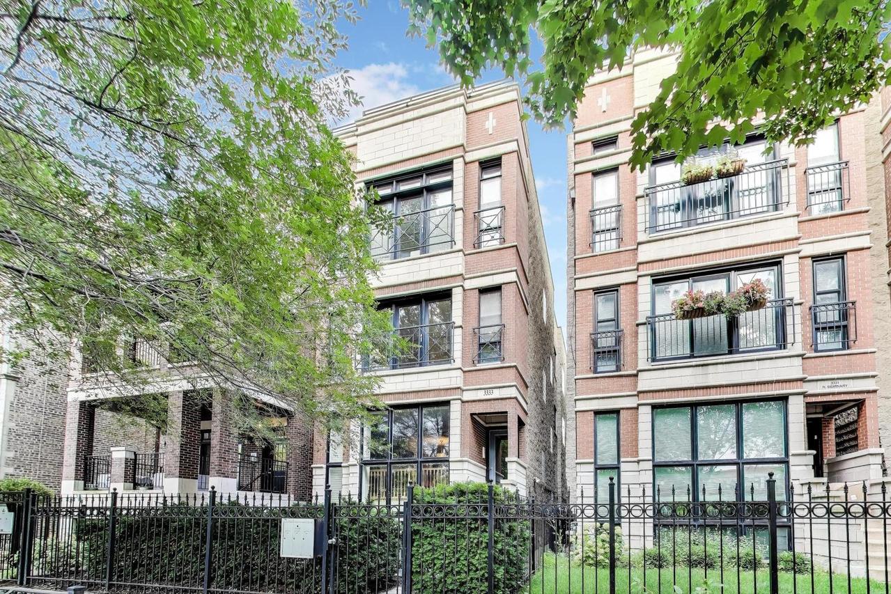 3333 N Seminary Ave. #3, Chicago, IL 60657