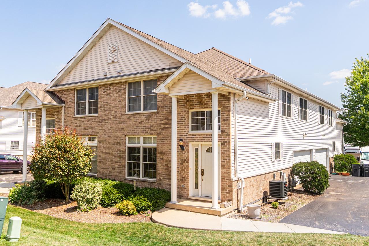 431 North Charles St., Cortland, IL 60112
