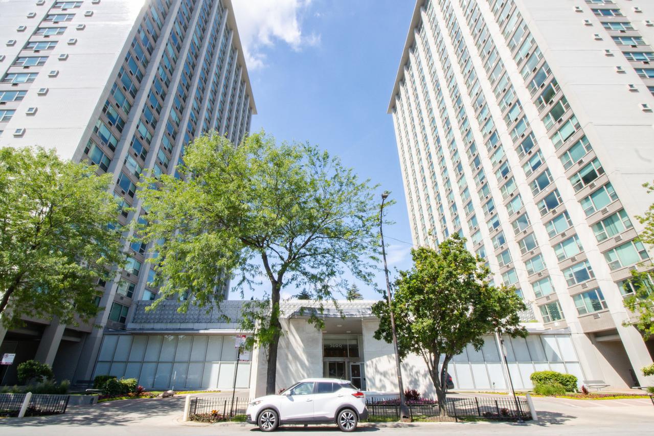 3600 N Lake Shore Dr. #2307, Chicago, IL 60613