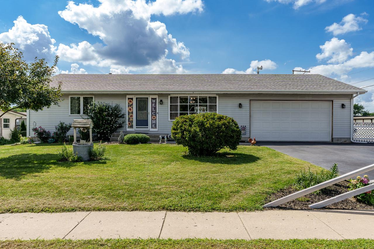 8424 Victory Ln., Machesney Park, IL 61115