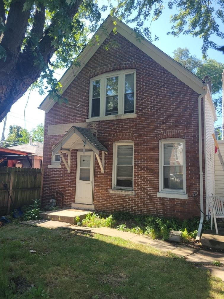 3709 W Potomac Ave., Chicago, IL 60651
